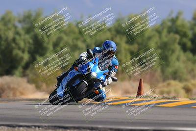 media/Nov-06-2022-SoCal Trackdays (Sun) [[208d2ccc26]]/Turn 7 Set 1 (1050am)/